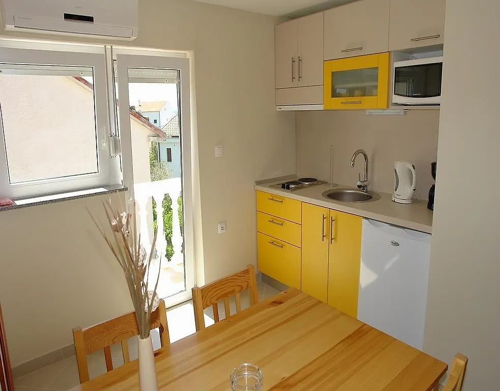Apartment Fuma-2 By Interhome Jadranovo